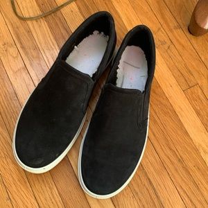 Ladies leather slip on shoes